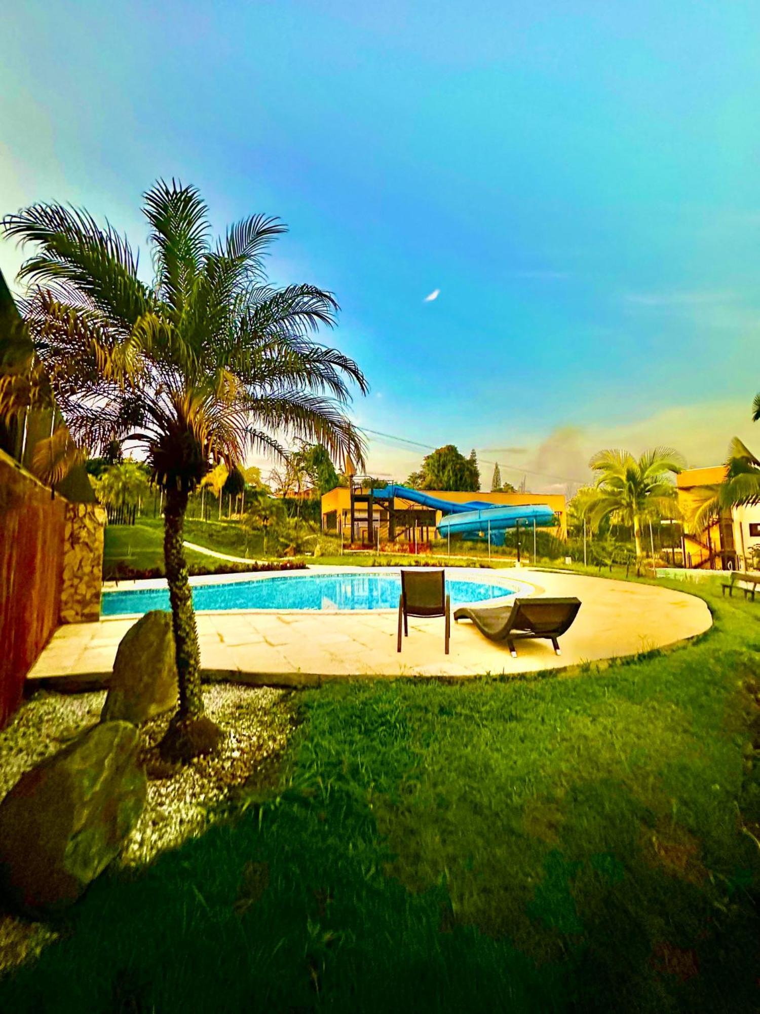 Apartamento Privado Vacacional A 5M Del Aeropuerto, 20 Minutos Del Parque Del Cafe Y Centro De Armenia Con 4 Piscinas, 3 Jacuzzi, Sauna By Molca Xperiences 2H Esterno foto