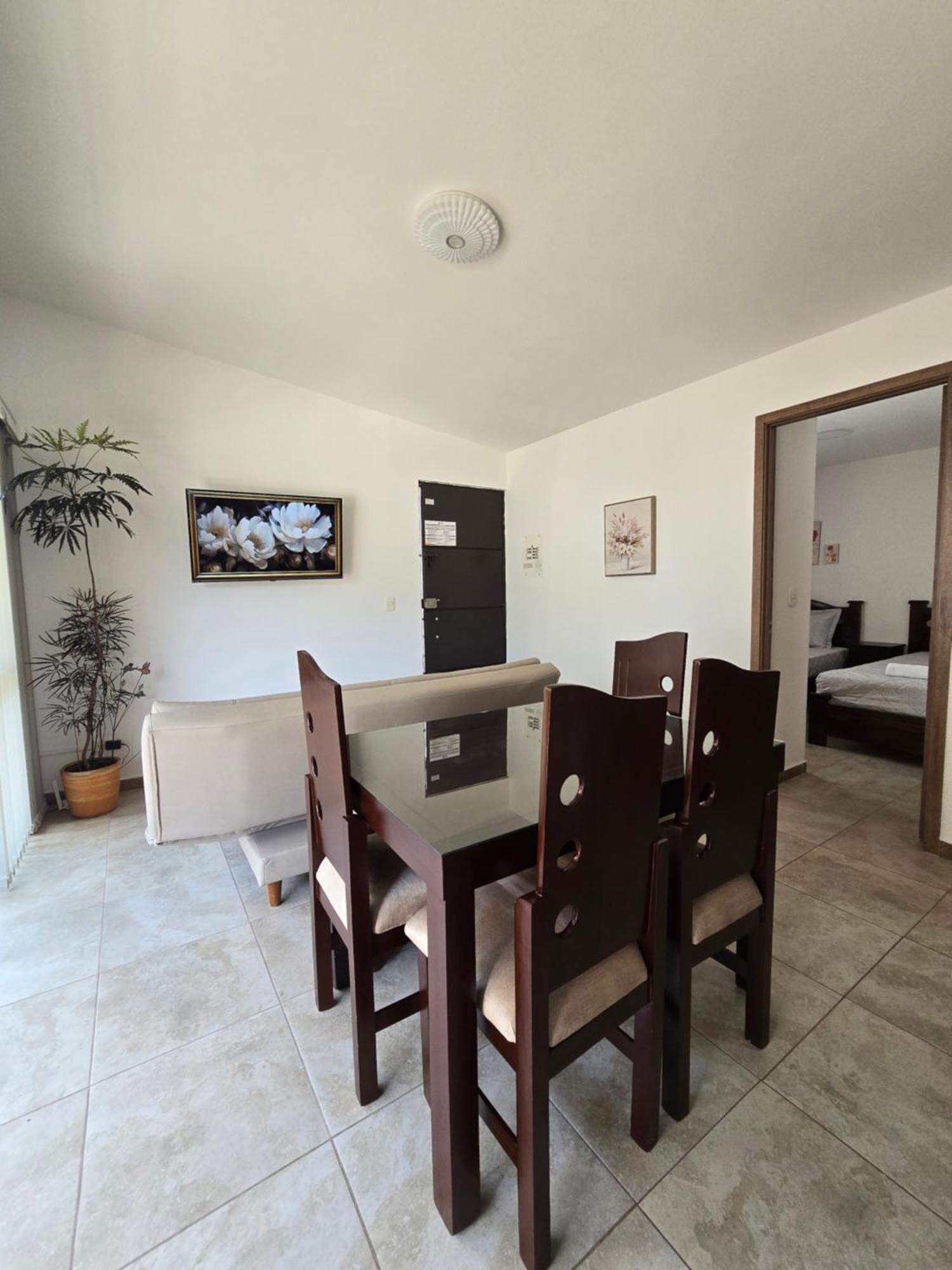 Apartamento Privado Vacacional A 5M Del Aeropuerto, 20 Minutos Del Parque Del Cafe Y Centro De Armenia Con 4 Piscinas, 3 Jacuzzi, Sauna By Molca Xperiences 2H Esterno foto